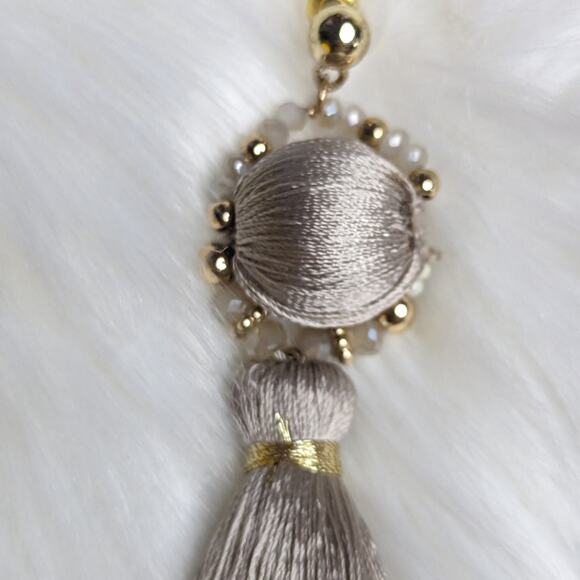 Taupe Tassel earrings - Picture 4 of 10